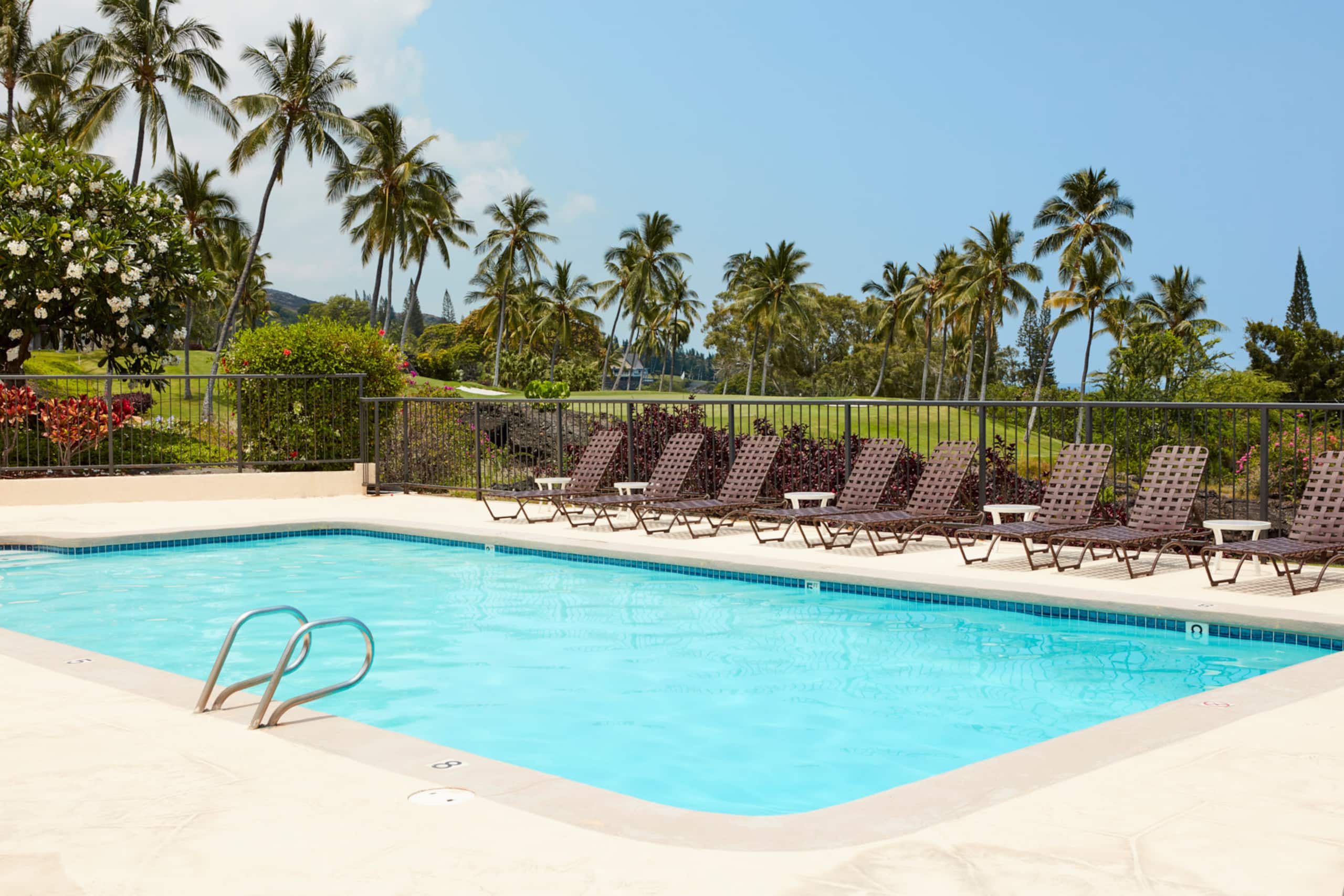 Condo in Kailua-Kona · ★4.96 · 3 bedrooms · 4 beds · 3 baths - Image 38
