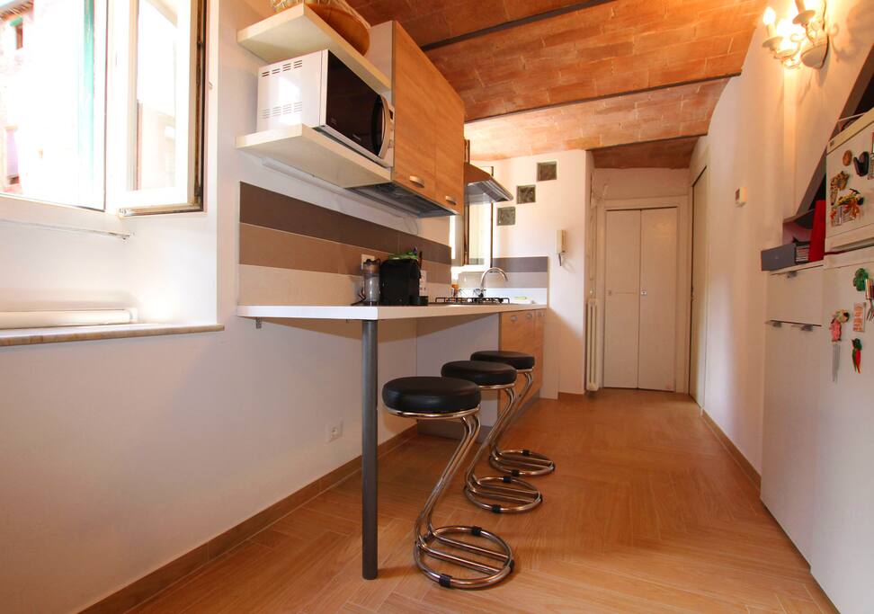 Practical table
