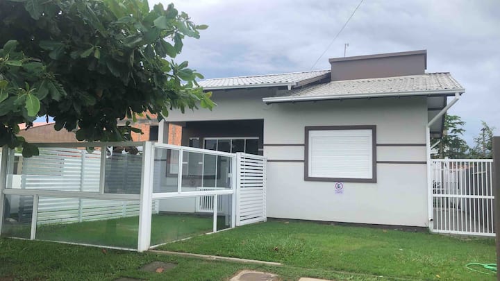 Casa 2 quartos, com wifi