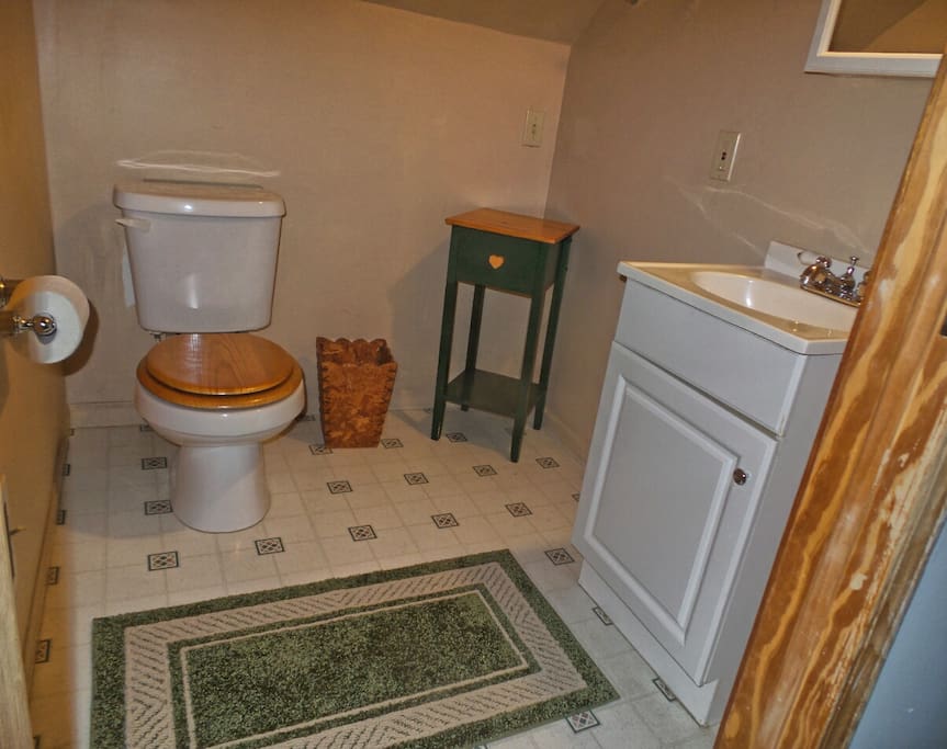Upstairs loft half bath