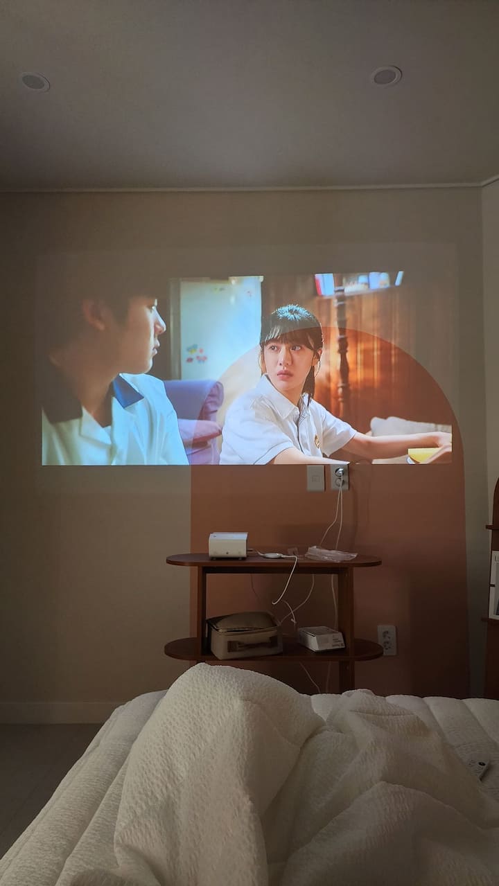 Ott all available Netflix + Disney 100 "Beam