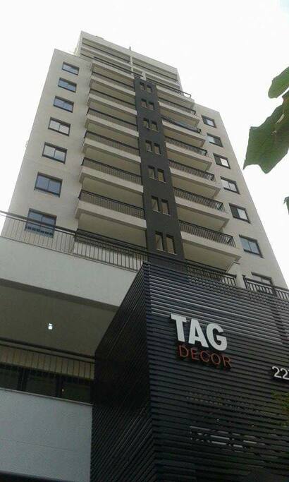 Building and Garden's Aparts at 4 floor.