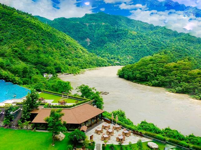 Aloha 1 BR+1 LR : Garden View