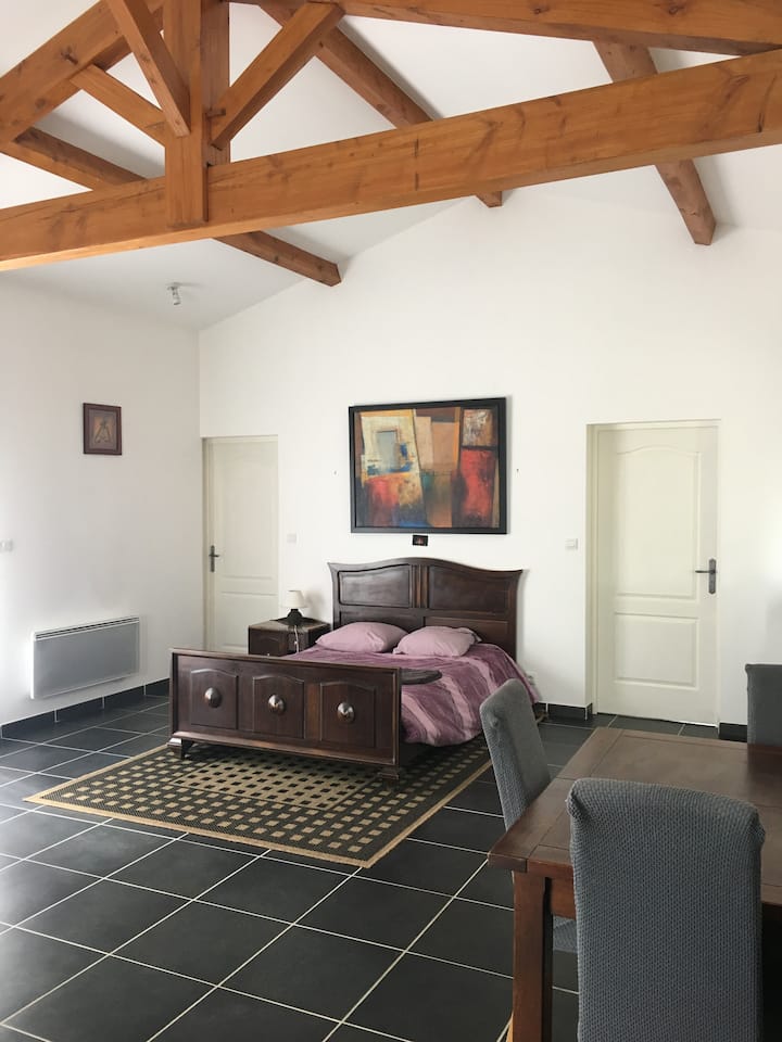 Осветлено во 140 