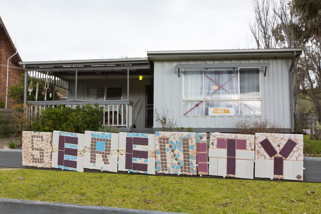 The Castle in Bonnie Doon Houses for Rent in Bonnie Doon, Victoria