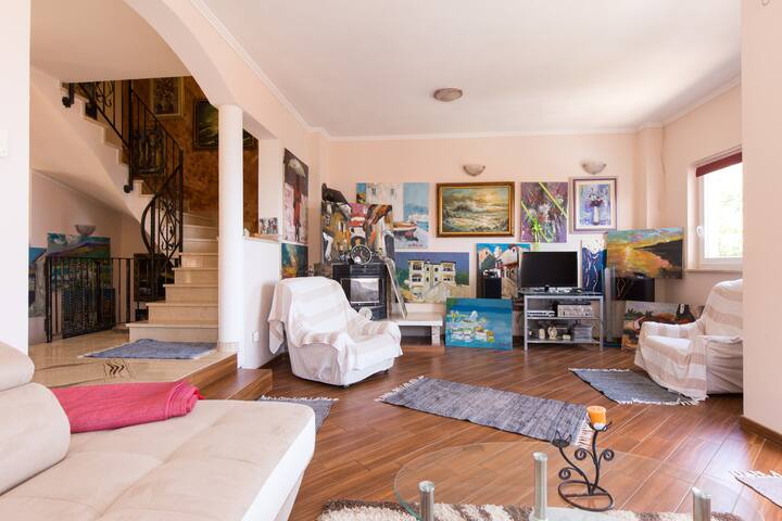 Luxury Apartment Emily with Sea View and Pool