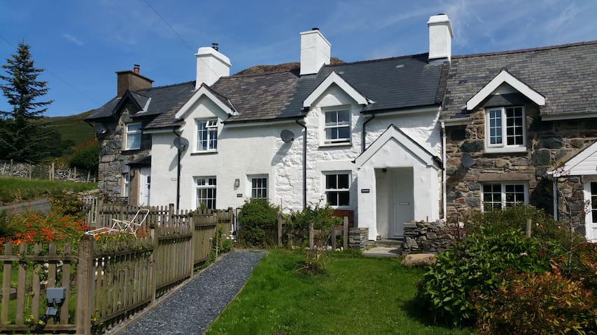 Airbnb Betws Y Coed Vacation Rentals Places To Stay Wales
