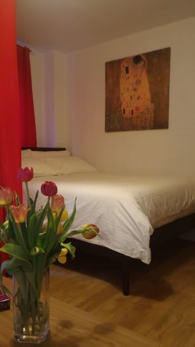 Double Bed