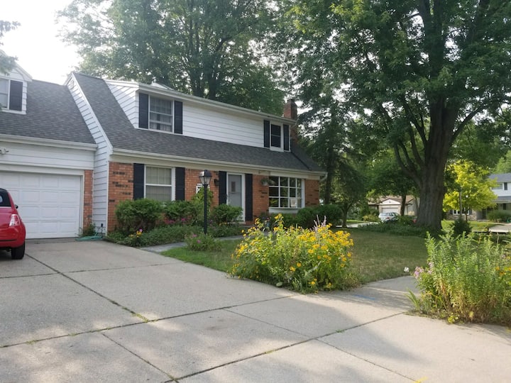 Beautiful house near MSU Houses for Rent in East Lansing, Michigan