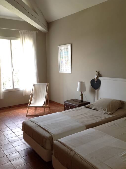 Chambre 1er 2 lits
