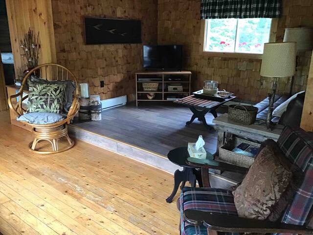 Bay of Fundy Winterized Cottage gallery image 2