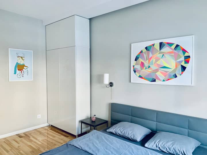 # ModernApartments
www.APARTELLO.com