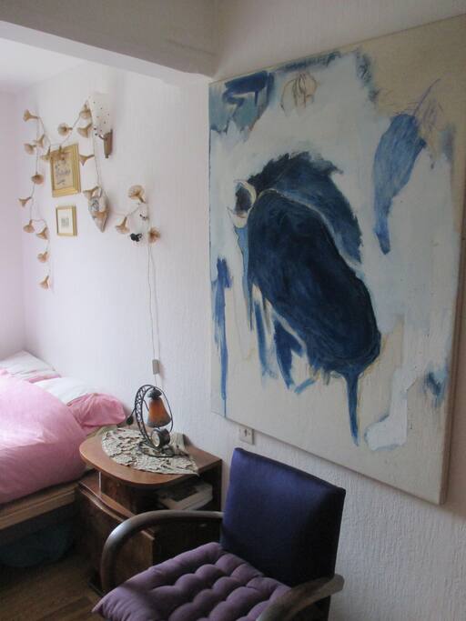1er chambre avec coin salle de bain