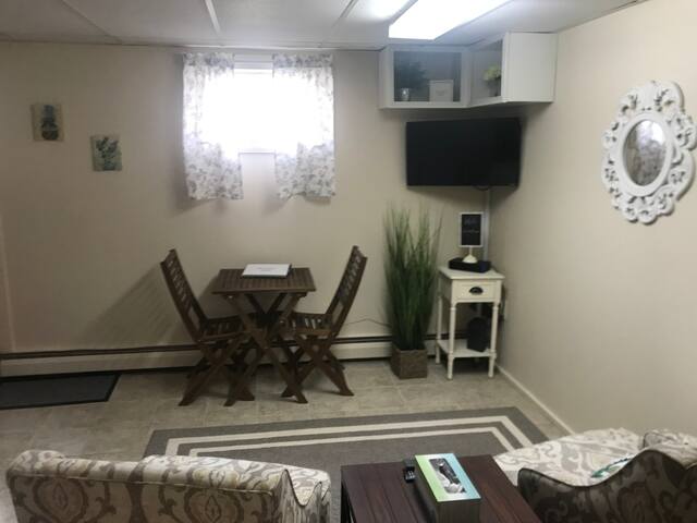 Airbnb Saint Albans City Vacation Rentals Places To Stay
