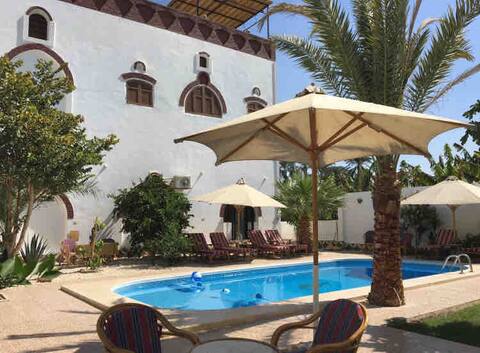Villa Shams: Complete villa met zwembad