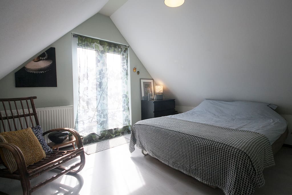 Your room with private rooftop terrace - King bed, mocking chair