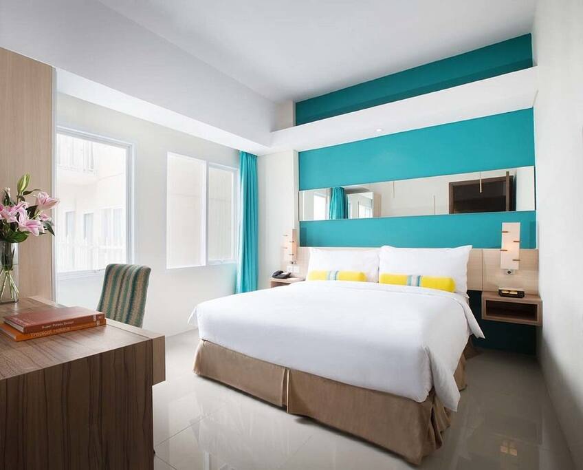 Queen Bed