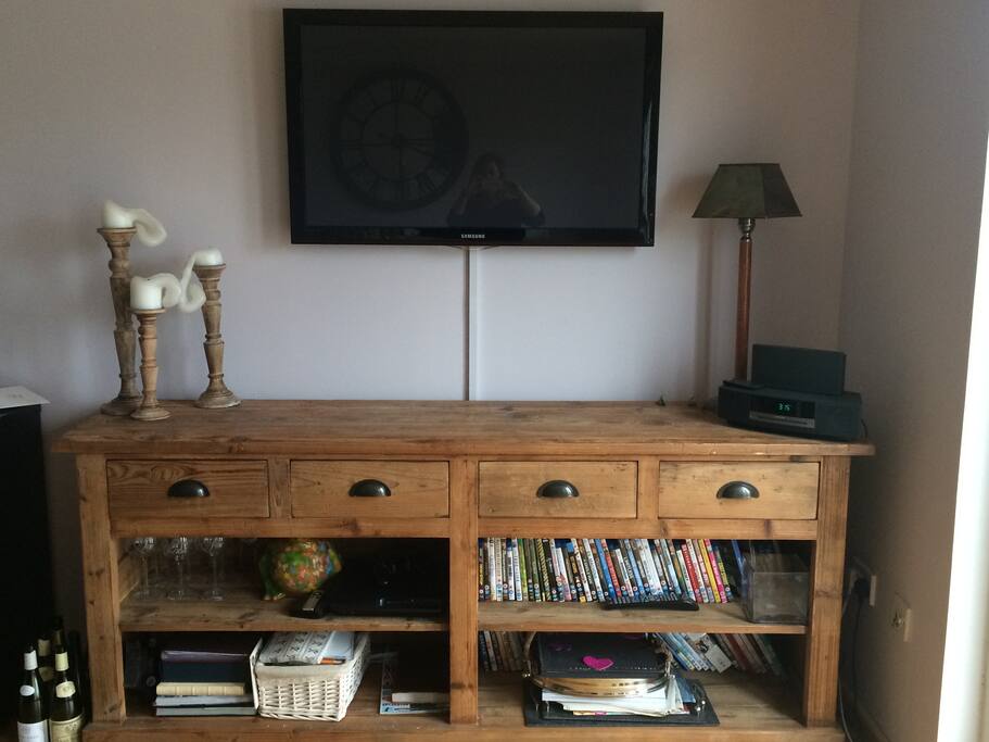 TV