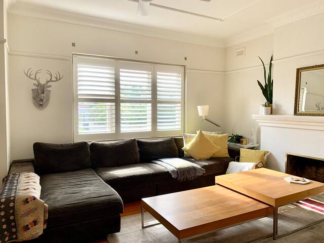 Long term stays – 3 bedrooms, close to Monash Uni gallery image 5