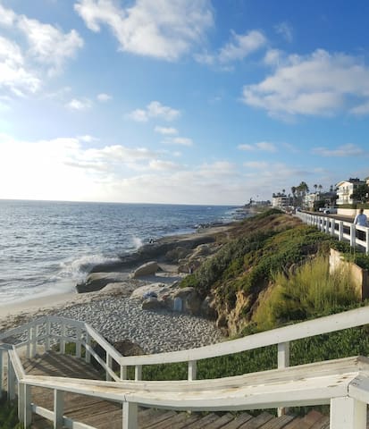 Villa Zerena 3-minute walk to a beatiful BEACH!