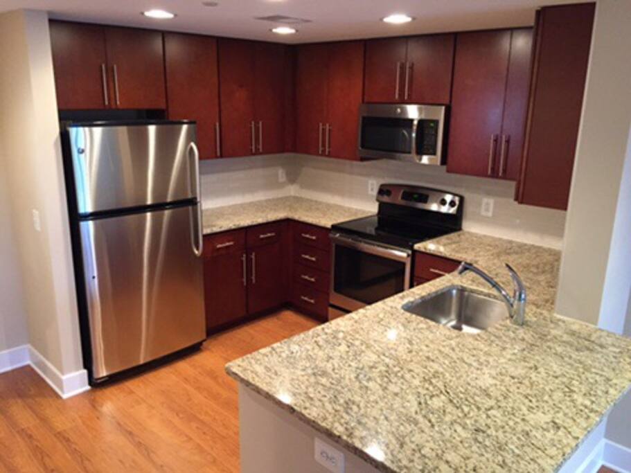 Spacious kitchen great for cooking or preparing meals
