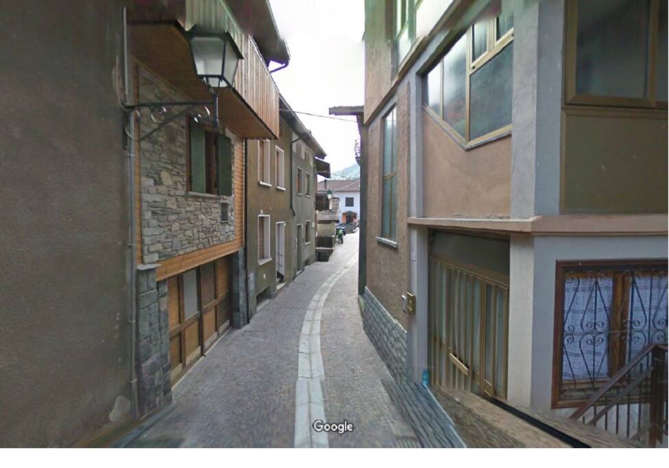 entrata appartamento - flat view from outside