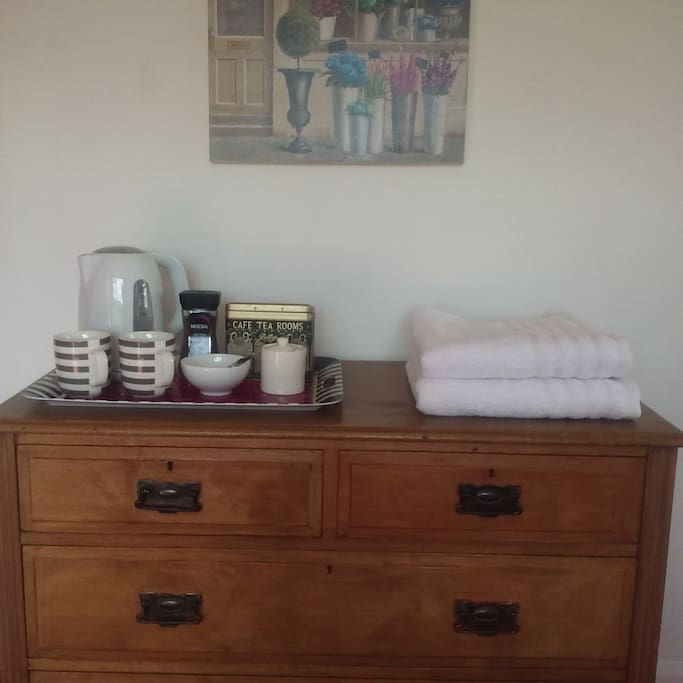 tea and coffee making facilities