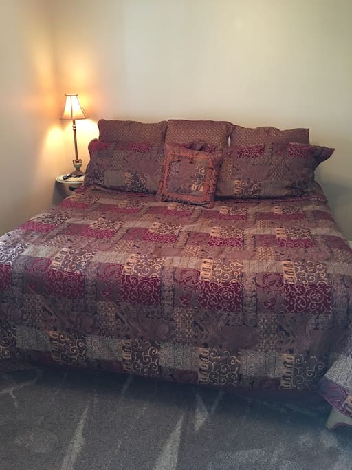 King bed in bedroom