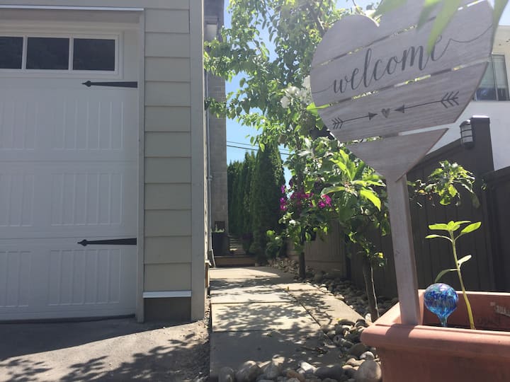 Apple Lane: Spacious and private