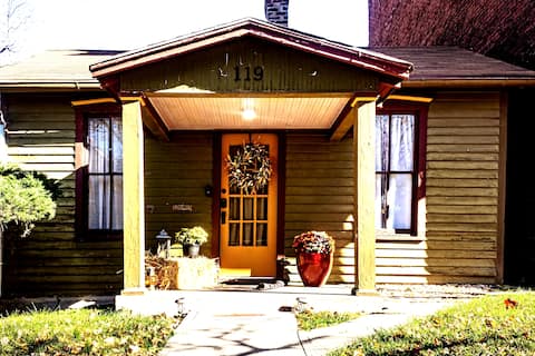 Antebellum Cottage in Downtown St. Joseph, Mo.