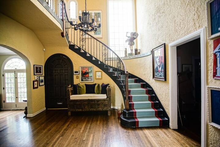 The Big Red House gallery image 3