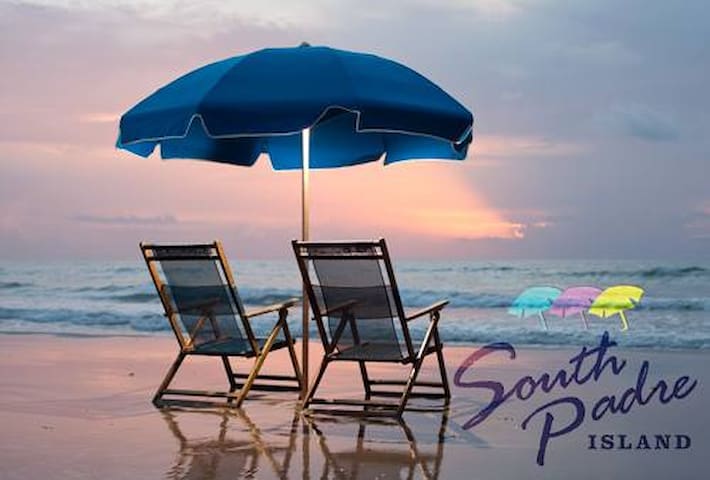 Beach Chic Condo Close to the Beach