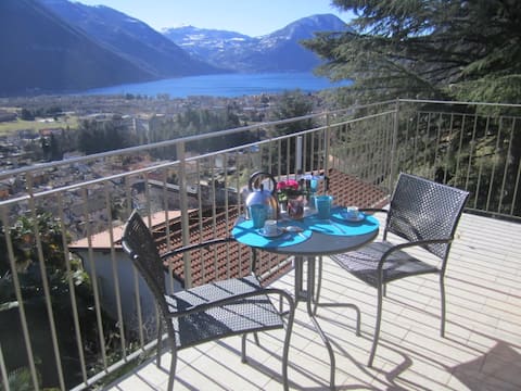 Top performing Airbnb: CASA BELLAVISTA LUGANO LAKE-BLUE- in Porlezza