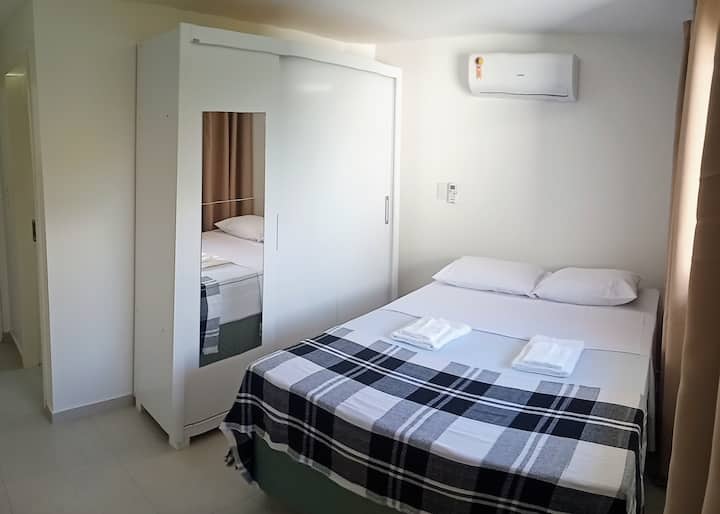 Apartman s garderobom.