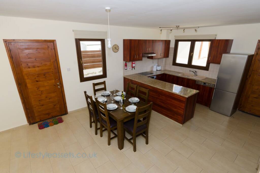 Fully equipped kitchen dining are