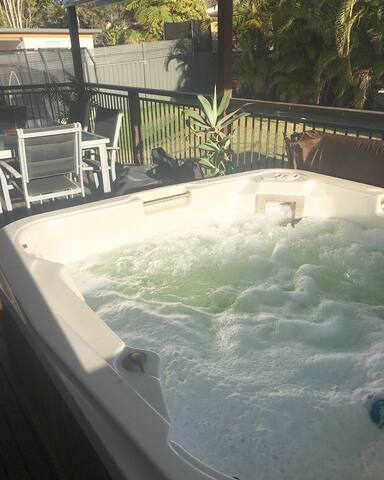 Close to Town Pet Friendly House gallery image 4