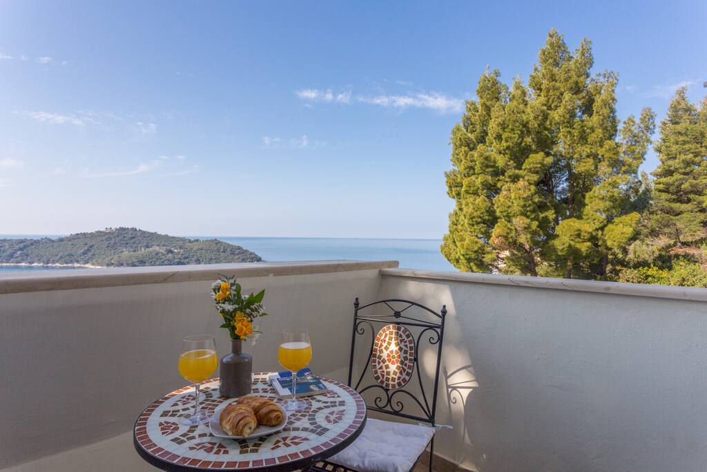 Balcony with view to the island of Lokrum