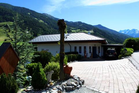 Cosy 80m² apartment with garden