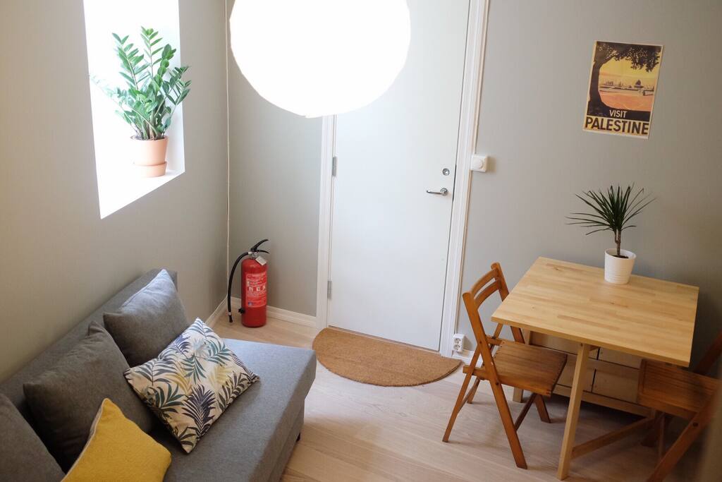 Welcome! This studio apartment has heated flooring.
