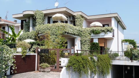 Lake Garda, private apartment for 5 ~6