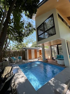Villa+Aurora+Luxury+2br+fully+furnished+with+pool