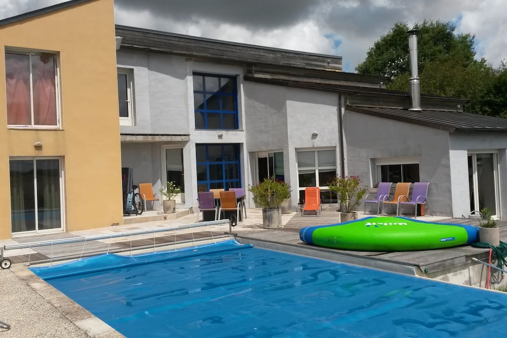 Terrasse et Piscine côté Sud
