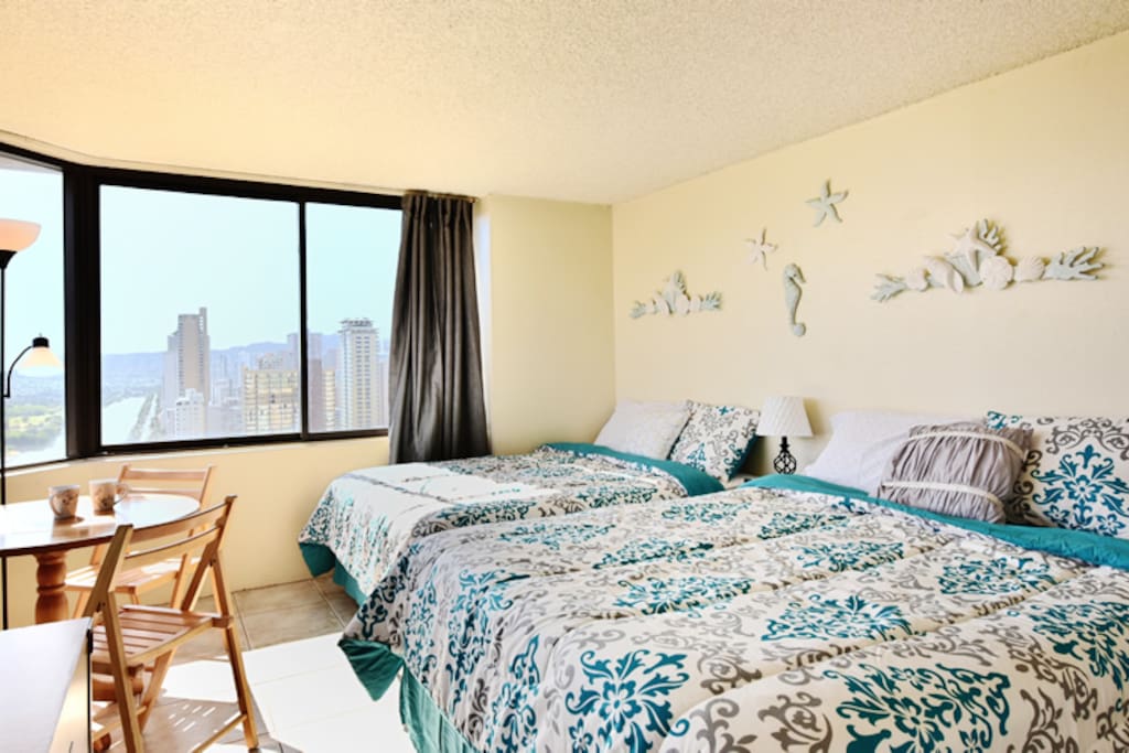 Room with 2 beds