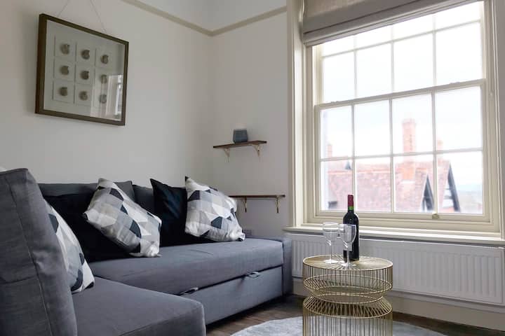 E rehatshme (me divan krevat dopio)