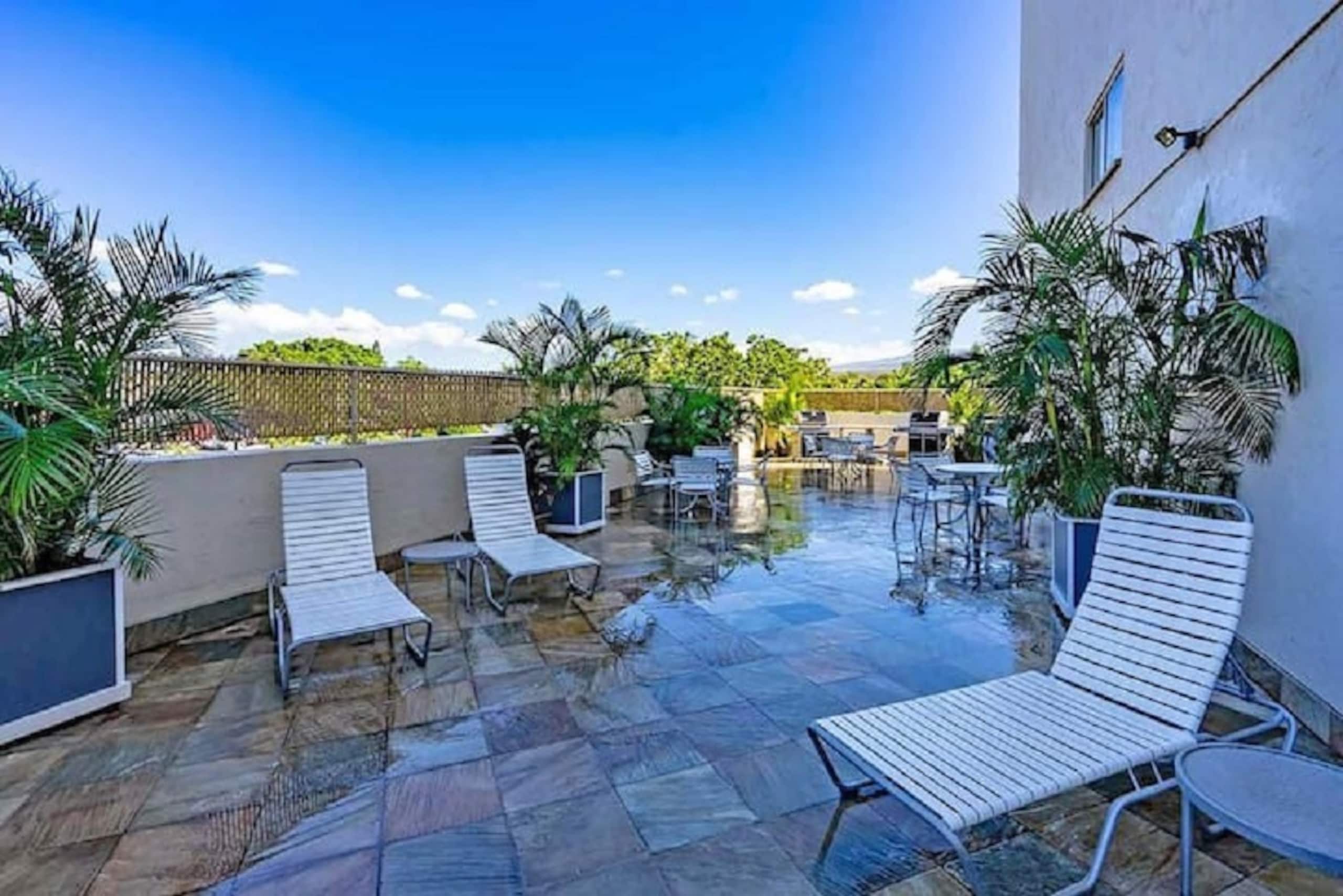 Condo in Kihei · ★4.82 · 1 bedroom · 2 beds · 1 bath - Image 12