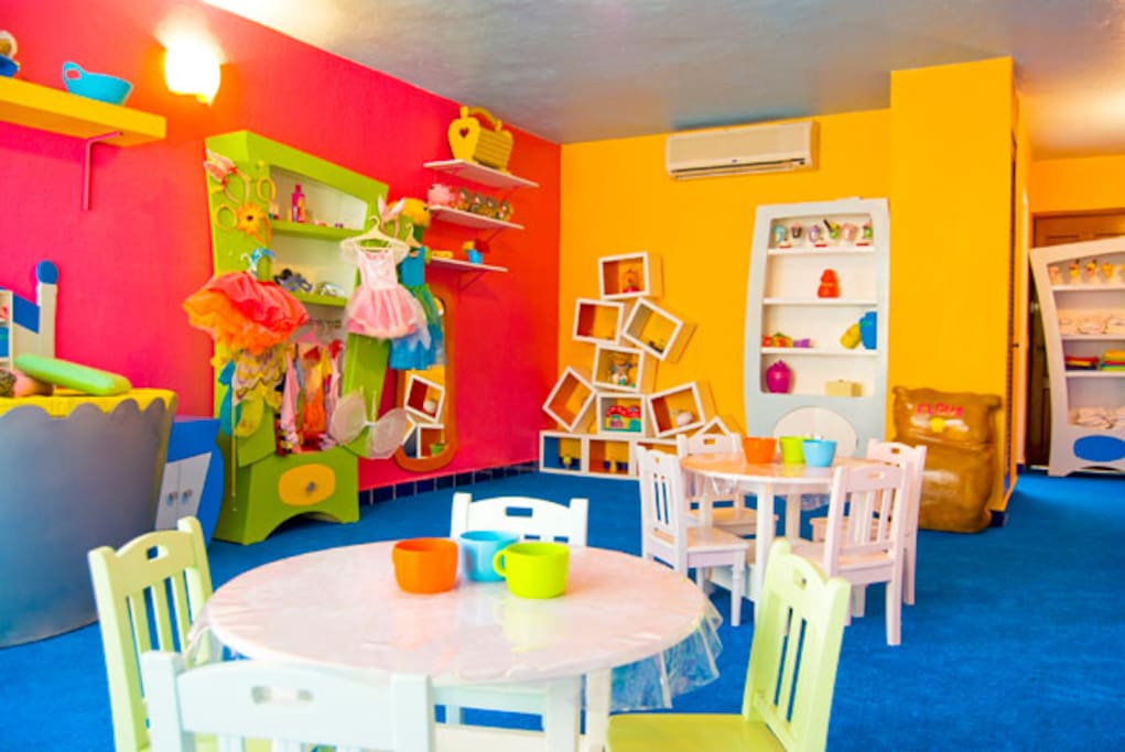 Kids play area