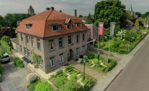 Monastery of Dalfsen 10-15 beds