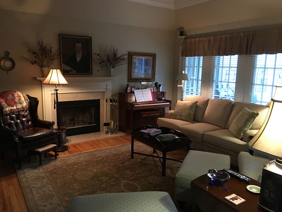Viewing living room from entrance foyer