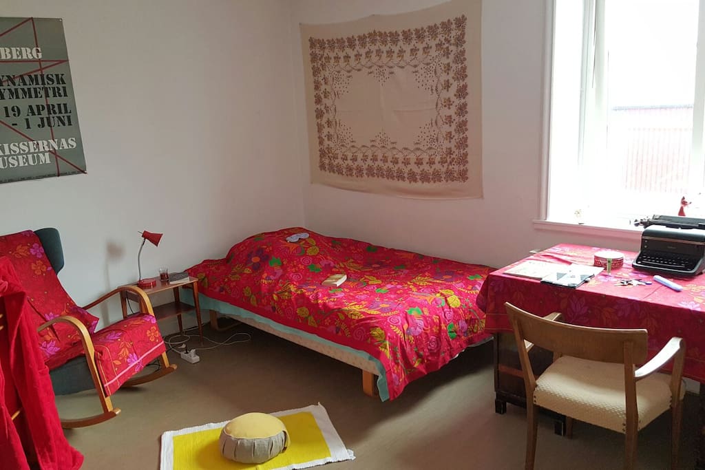 one of the layouts for the room.