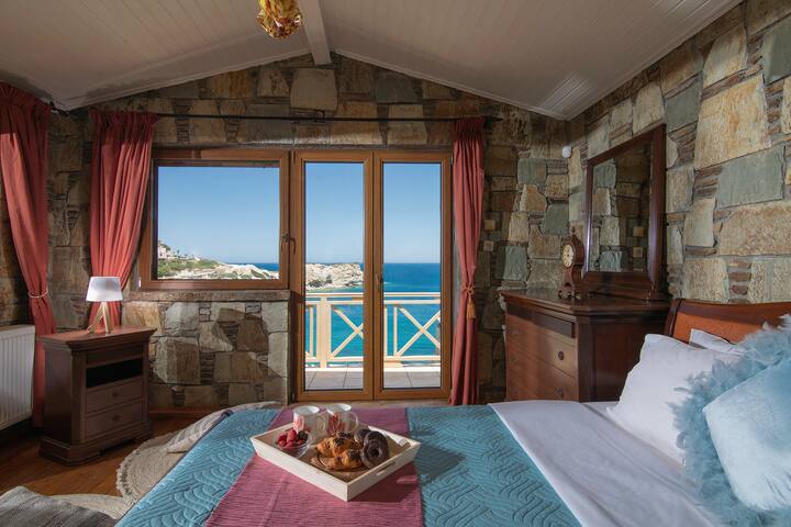 Felini palace gallery image 5